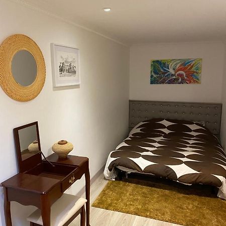 Cosy, Charming Apartment With Courtyard Paris Ngoại thất bức ảnh